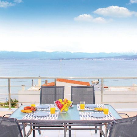Amazing Home In Chalkida With Wifi מראה חיצוני תמונה