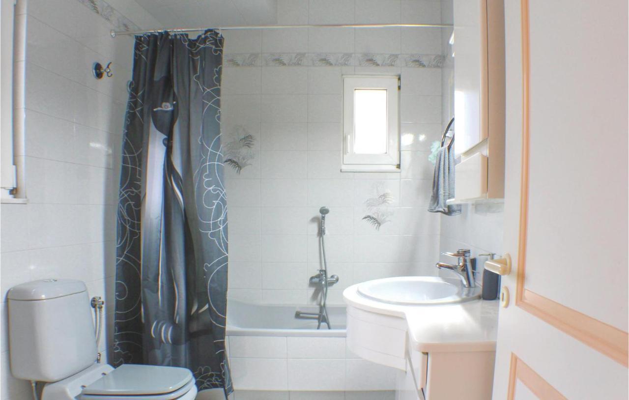 Amazing Home In Chalkida With Wifi מראה חיצוני תמונה