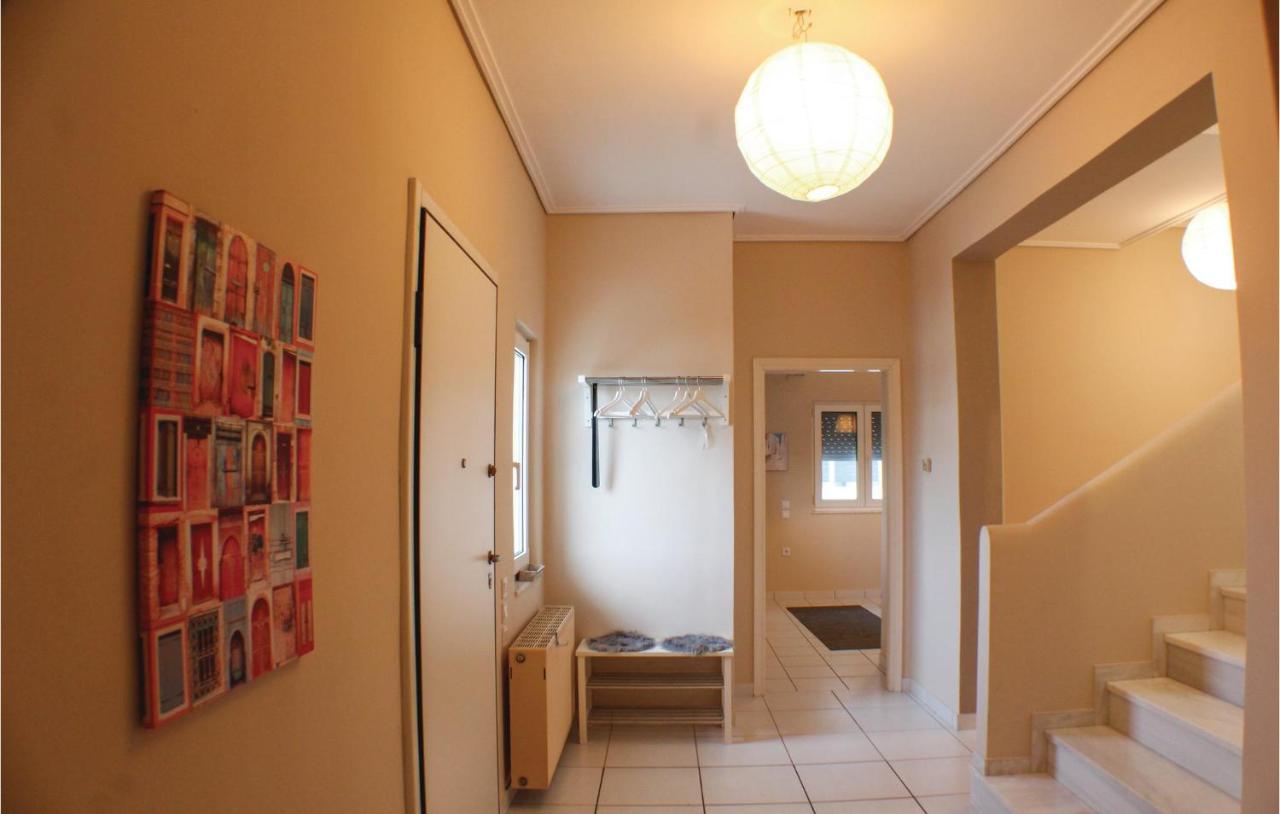 Amazing Home In Chalkida With Wifi מראה חיצוני תמונה